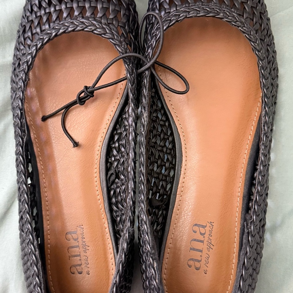 a.n.a Women's Dark Brown Woven Loafers